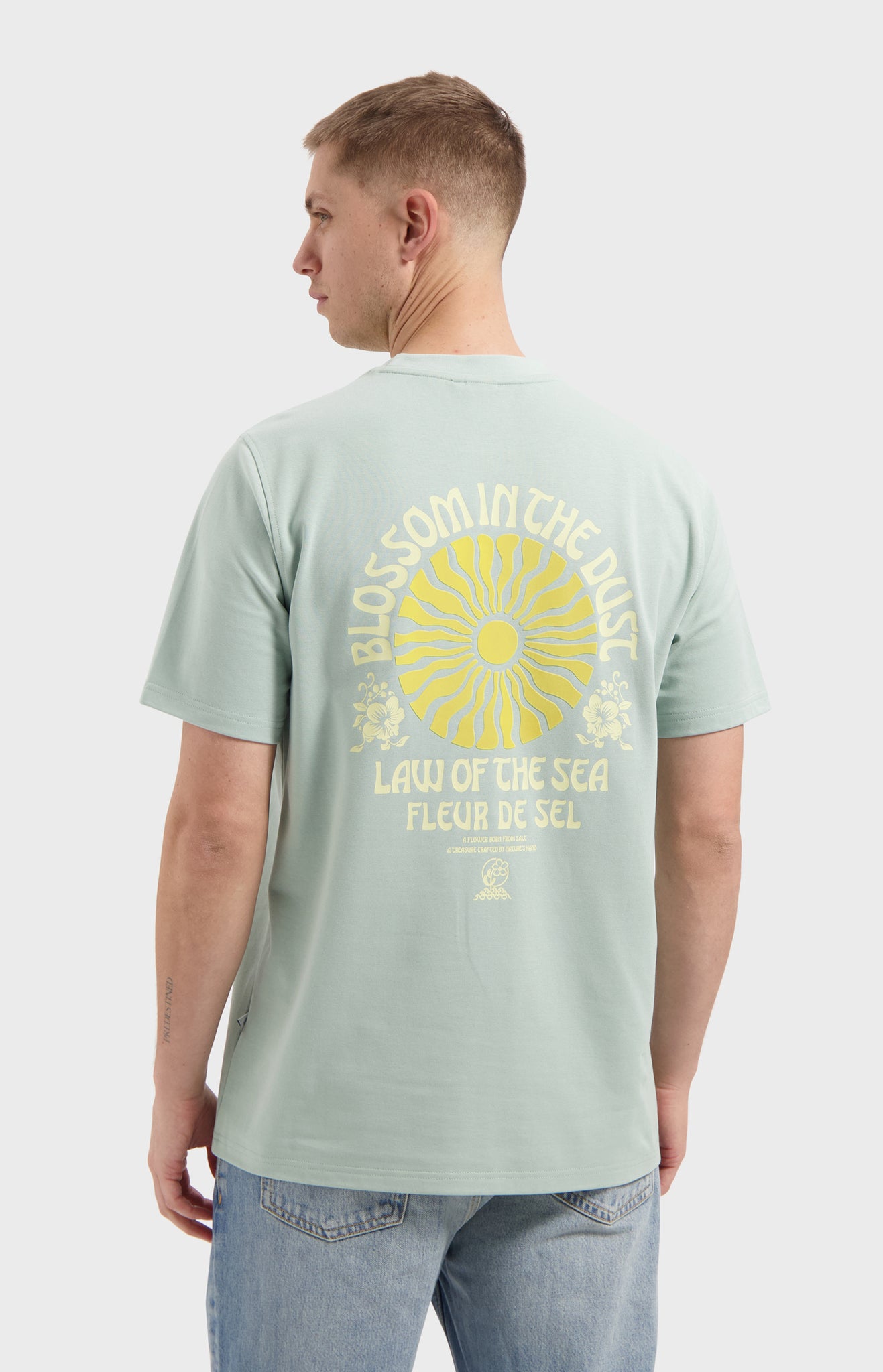 LAW OF THE SEA SUNSPELL ARTWORK T-SHIRT Jadeite