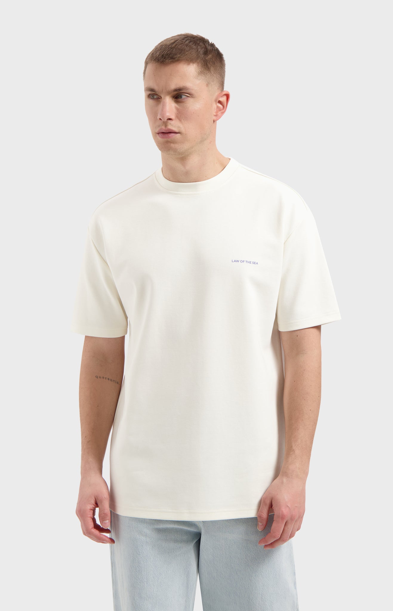 LAW OF THE SEA FLUID ARTWORK T-SHIRT Snow White