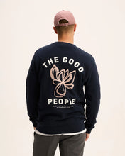 Afbeelding in Gallery-weergave laden, GOOD PEOPLE LITO ARTWORK SWEATER Navy