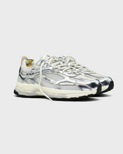Afbeelding in Gallery-weergave laden, MERCER The Re-Run Pine Silver