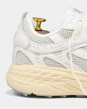 Afbeelding in Gallery-weergave laden, MERCER RE RUN MAX PERFORATED - OFF WHITE