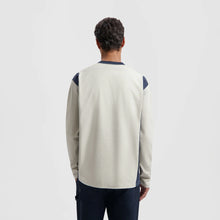 Afbeelding in Gallery-weergave laden, ØLÅF Panel LS Tee Cement