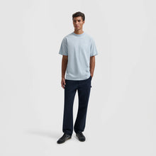 Afbeelding in Gallery-weergave laden, ØLÅF Face Tee Baby Blue
