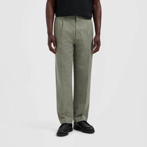 ØLÅF Regular Pleated Pant Smokey Olive