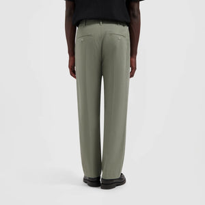 ØLÅF Regular Pleated Pant Smokey Olive