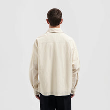 Afbeelding in Gallery-weergave laden, ØLÅF Textured Boxy Shirt Off-White