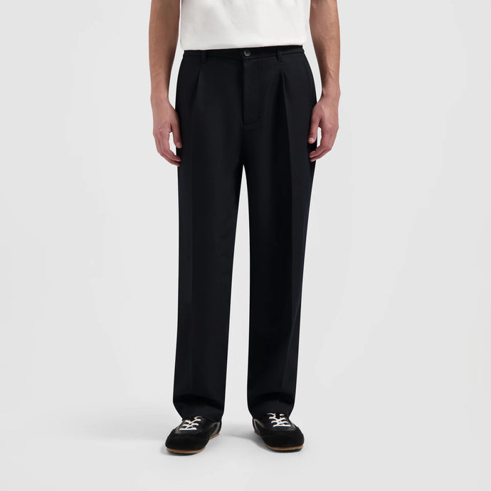 ØLÅF Twill Pleated Pant Charcoal