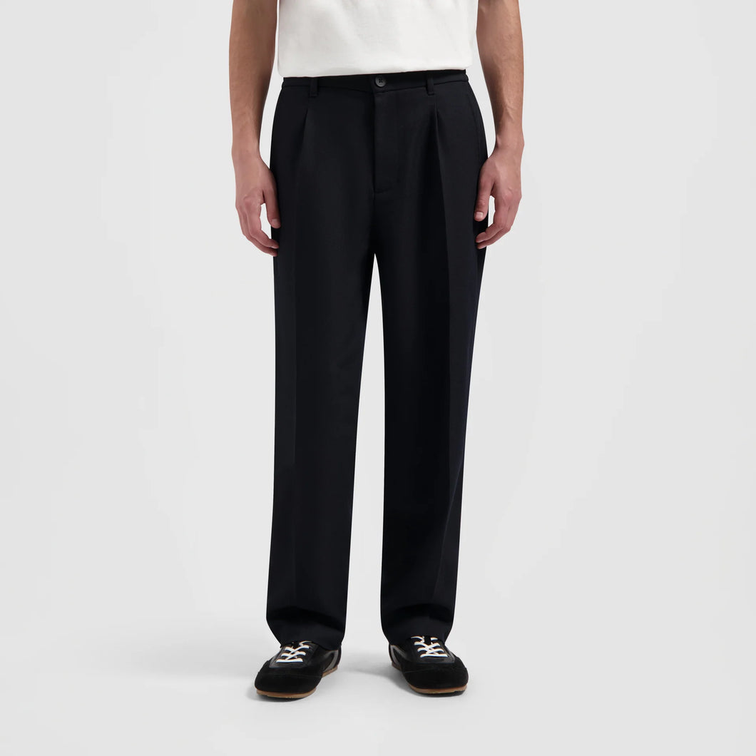 ØLÅF Twill Pleated Pant Charcoal