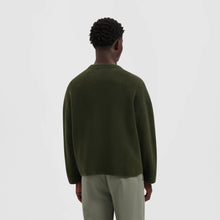 Afbeelding in Gallery-weergave laden, ØLÅF Signature Knitted Crewneck Olive Night