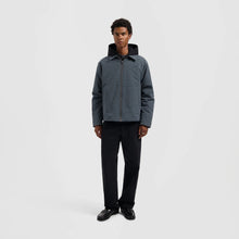 Afbeelding in Gallery-weergave laden, ØLÅF Checked Padded Coach Jacket Navy