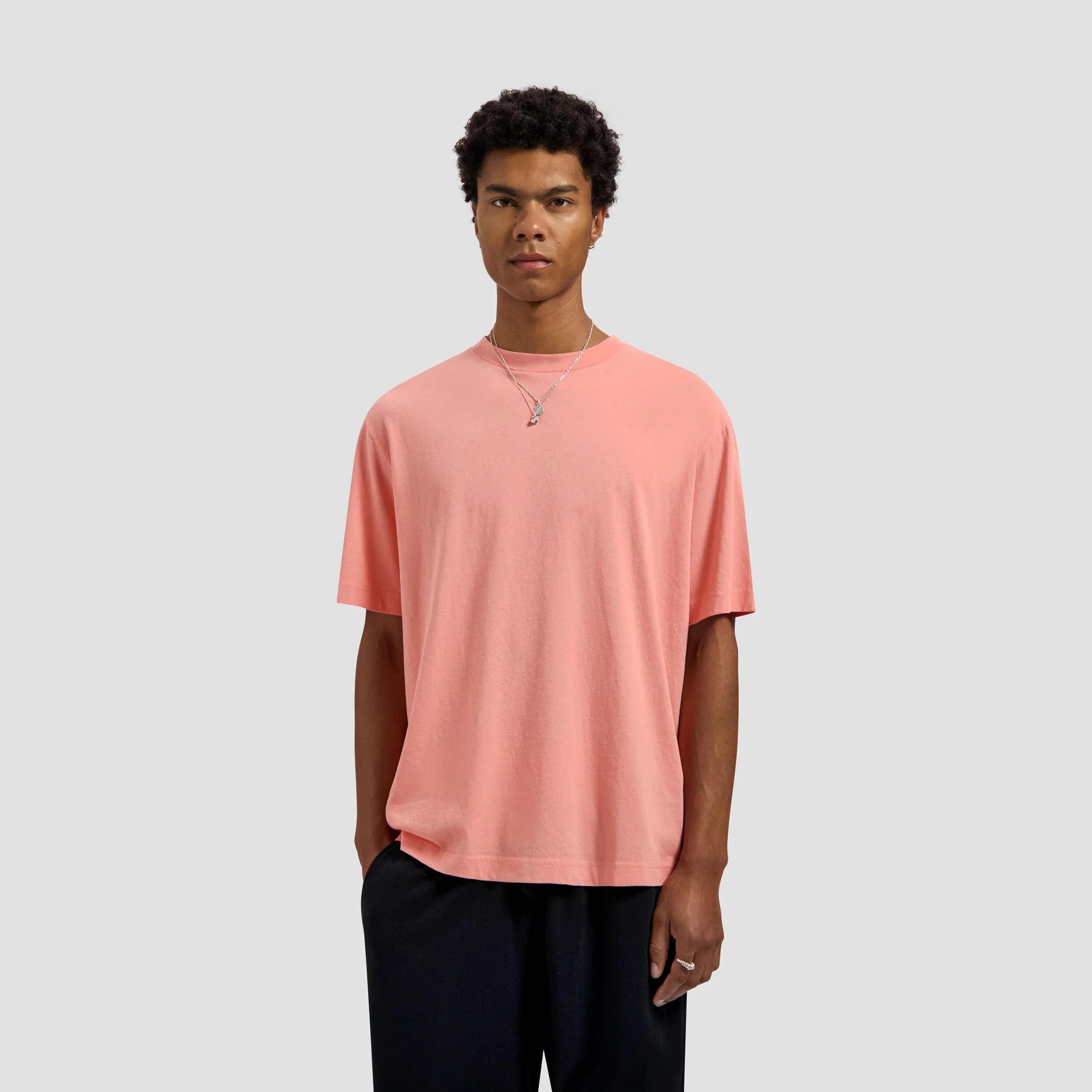 OLAF ESSENTIAL TEE - BURNT CORAL