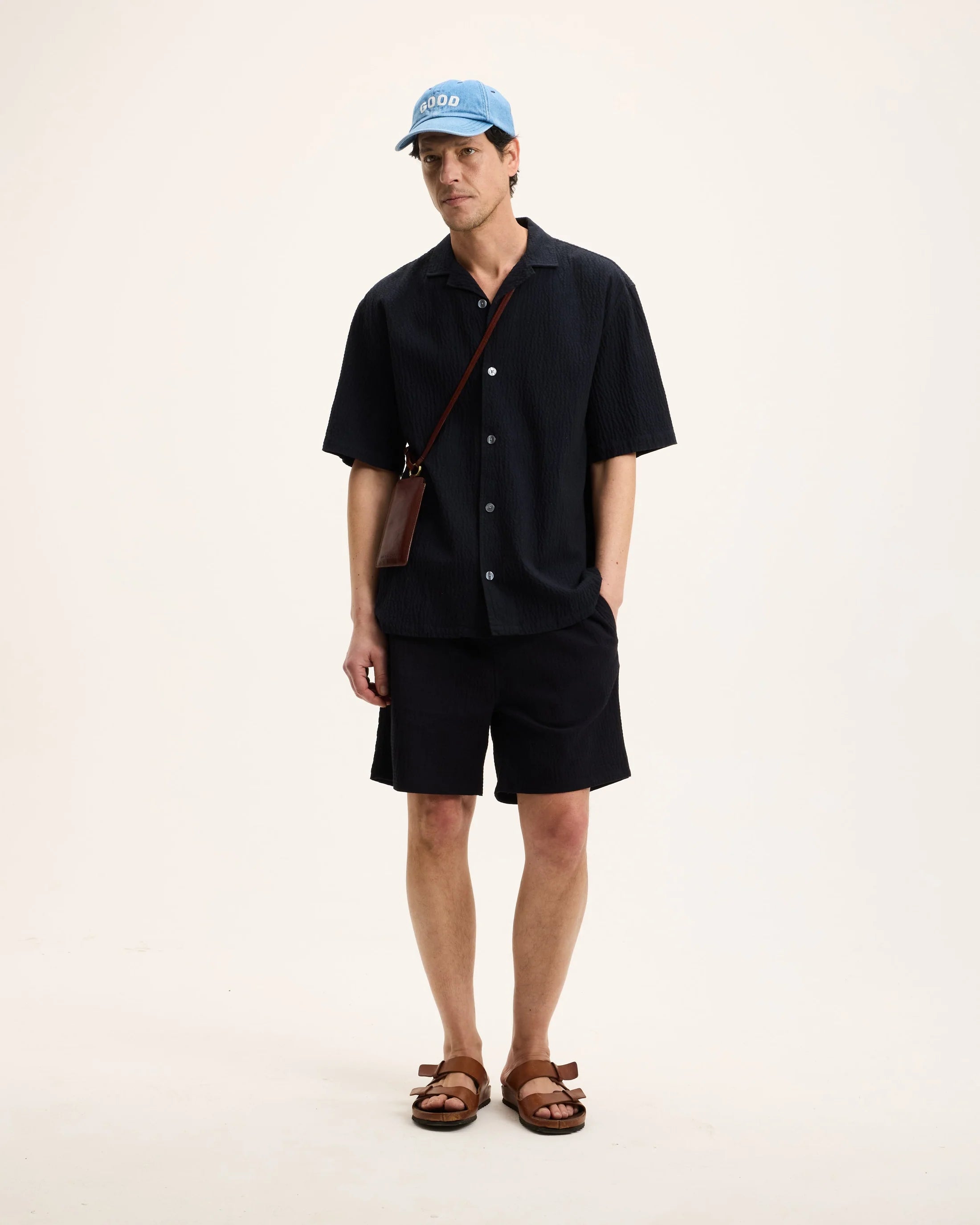 GOOD PEOPLE Slin Short Sleeved Shirt Navy