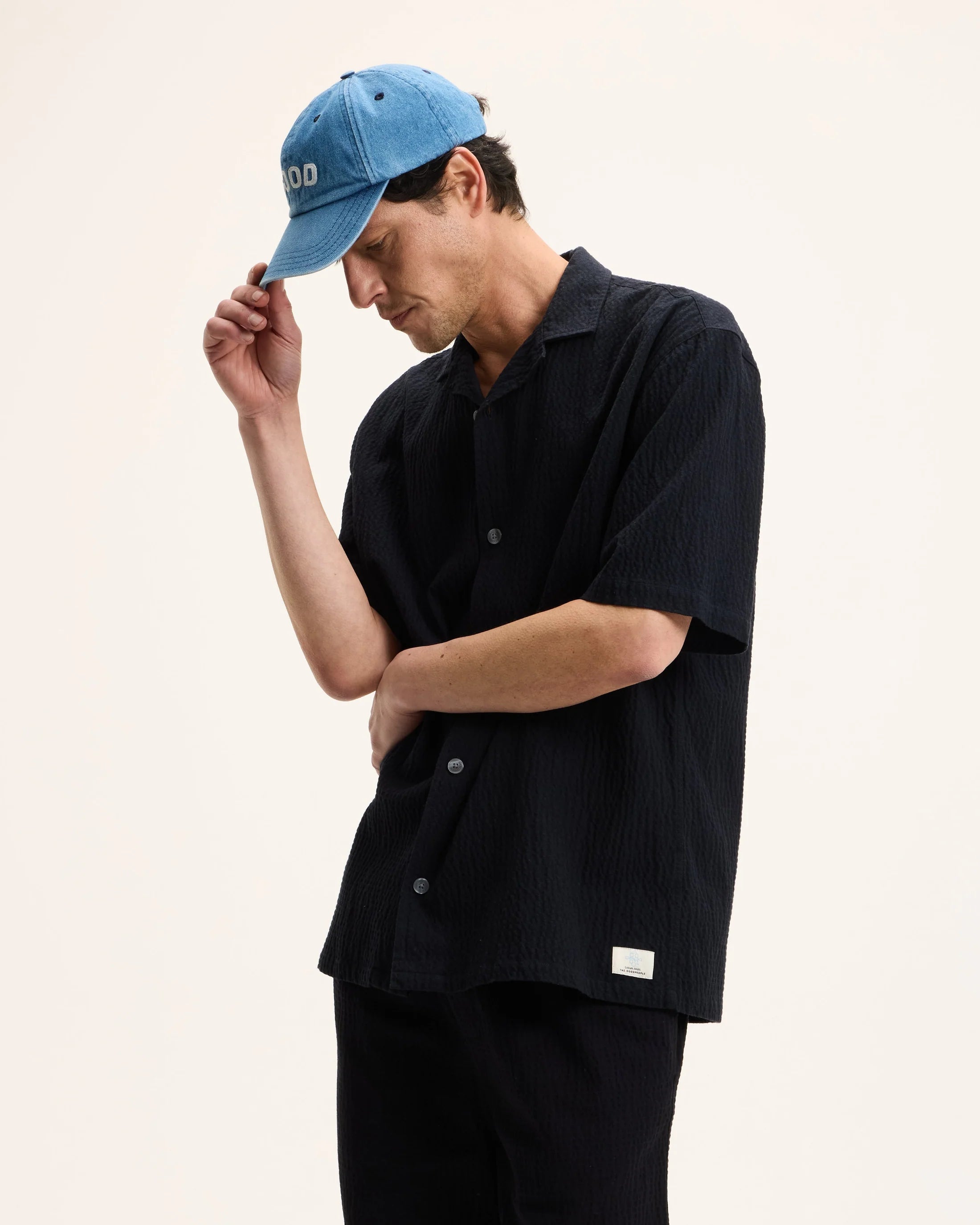 GOOD PEOPLE Slin Short Sleeved Shirt Navy
