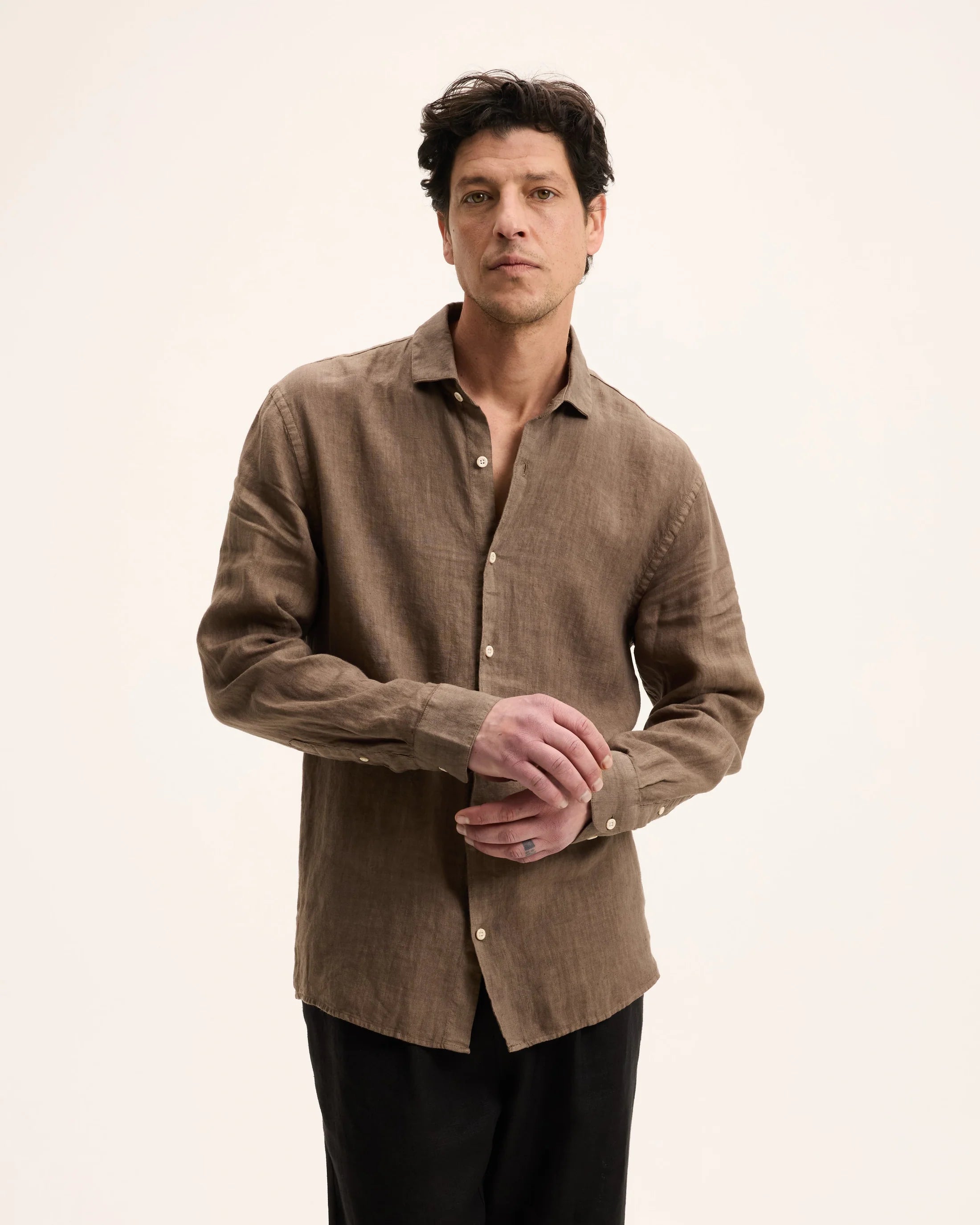 GOOD PEOPLE Soho Linen Garment Dye Shirt Earth