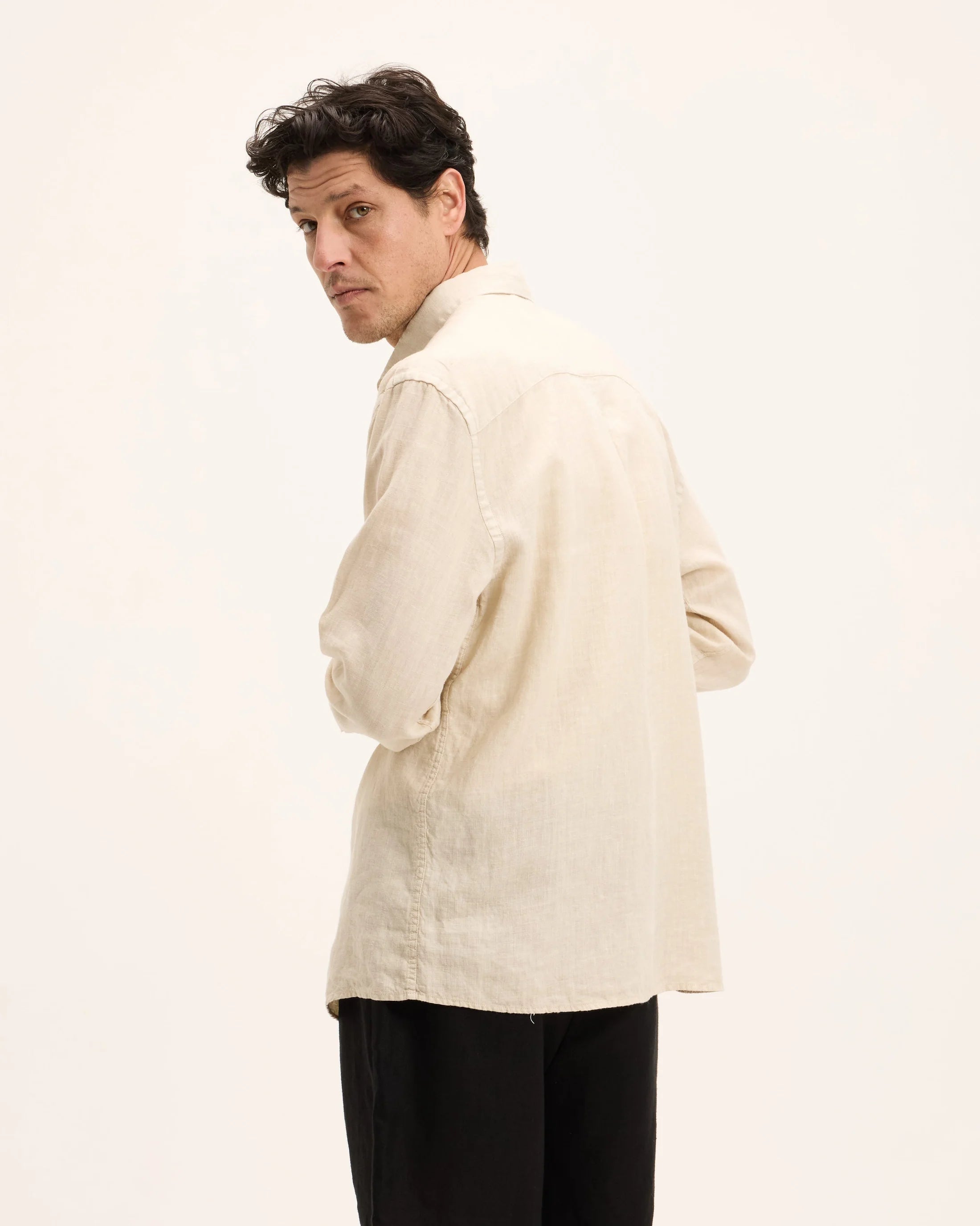 GOOD PEOPLE Soho Linen Garment Dye Shirt Sand