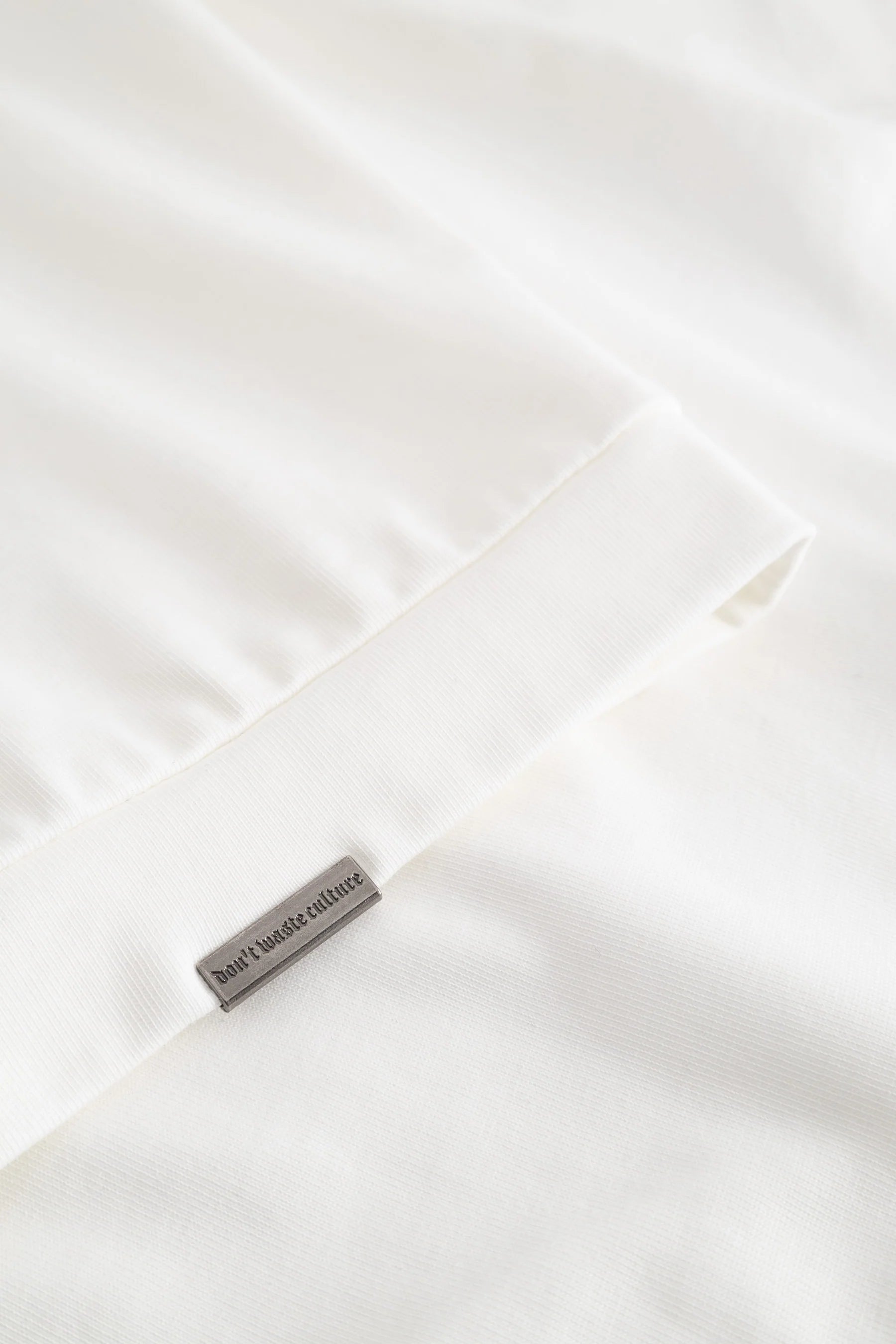 DON'T WASTE CULTURE YORIKA LONGSLEEVE | OFF-WHITE