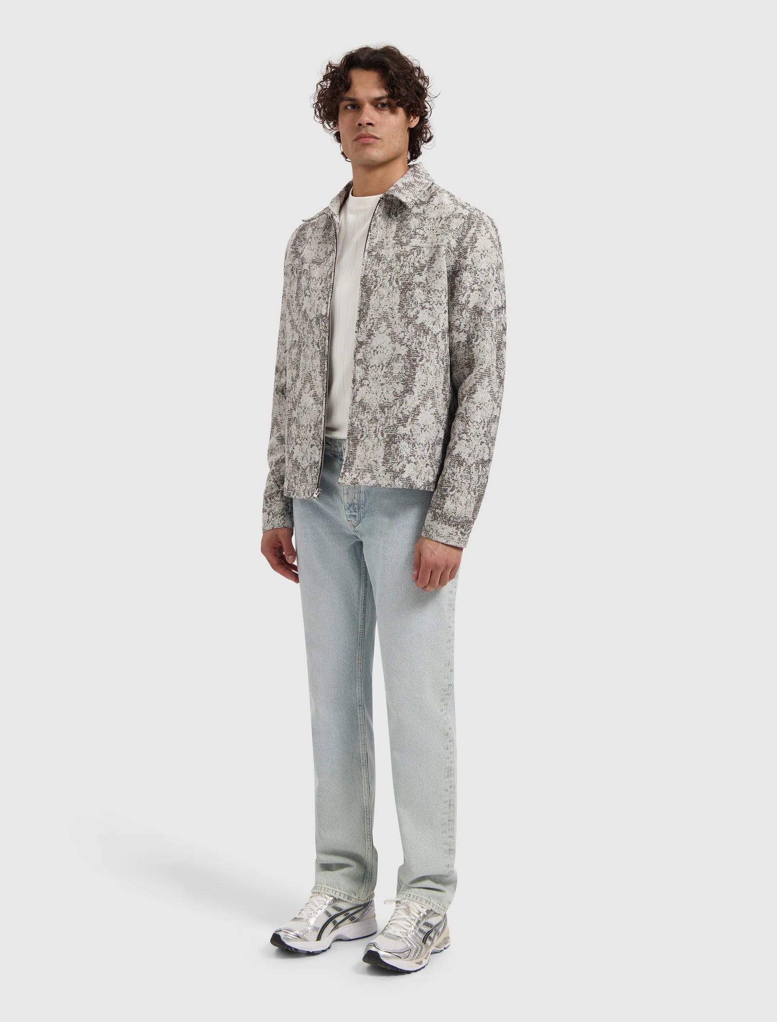 PURE PATH The Aiden W1673