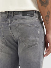 Afbeelding in Gallery-weergave laden, PURE PATH | The Ryan Slim Fit Jeans W3009
