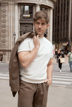 Afbeelding in Gallery-weergave laden, CLUB 24 TEE White Smoke