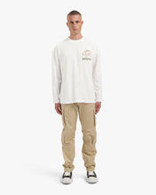 Afbeelding in Gallery-weergave laden, CROYEZ GARDENER LONGSLEEVE T-SHIRT | WHITE