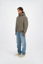 Afbeelding in Gallery-weergave laden, AIRFORCE POCKET BOMBER Bungee Cord